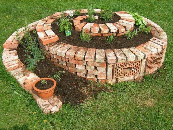 decorer les jardins avec des briques 1