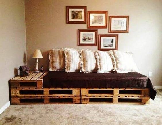 idees de meubles palettes pour votre chambre a coucher 8